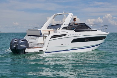 Jeannneau Leader 30 Außenboardmotor