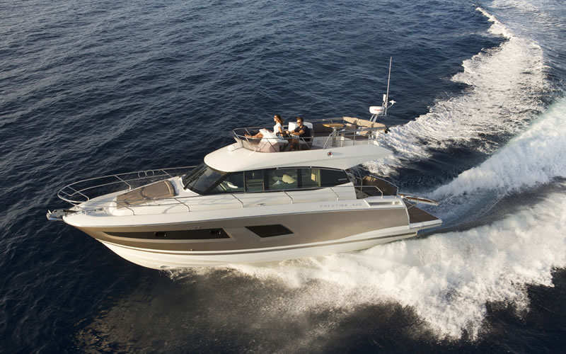 Prestige 420 Flybridge